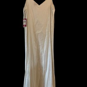 Vince Camuto Cream and Gold Striped Dress size medium maxi dress comfortable fit